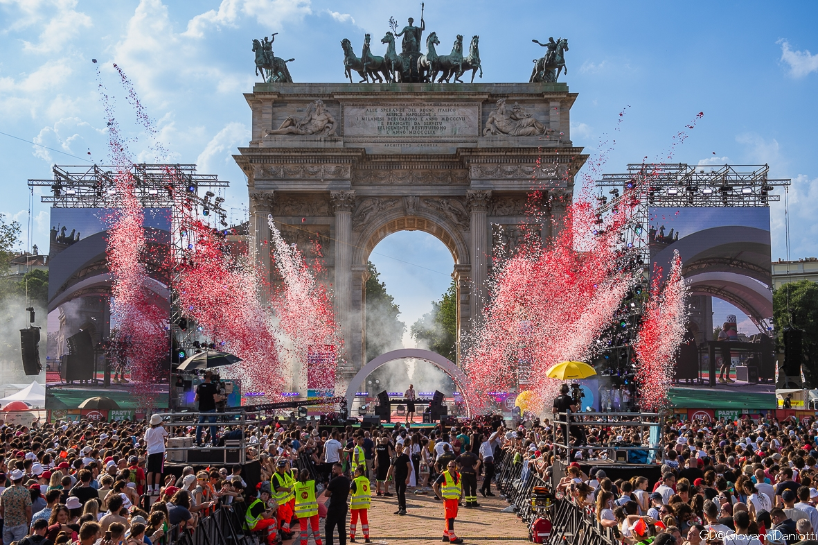 PARTY LIKE A DEEJAY 2024: live show & dj set all'Arco della Pace