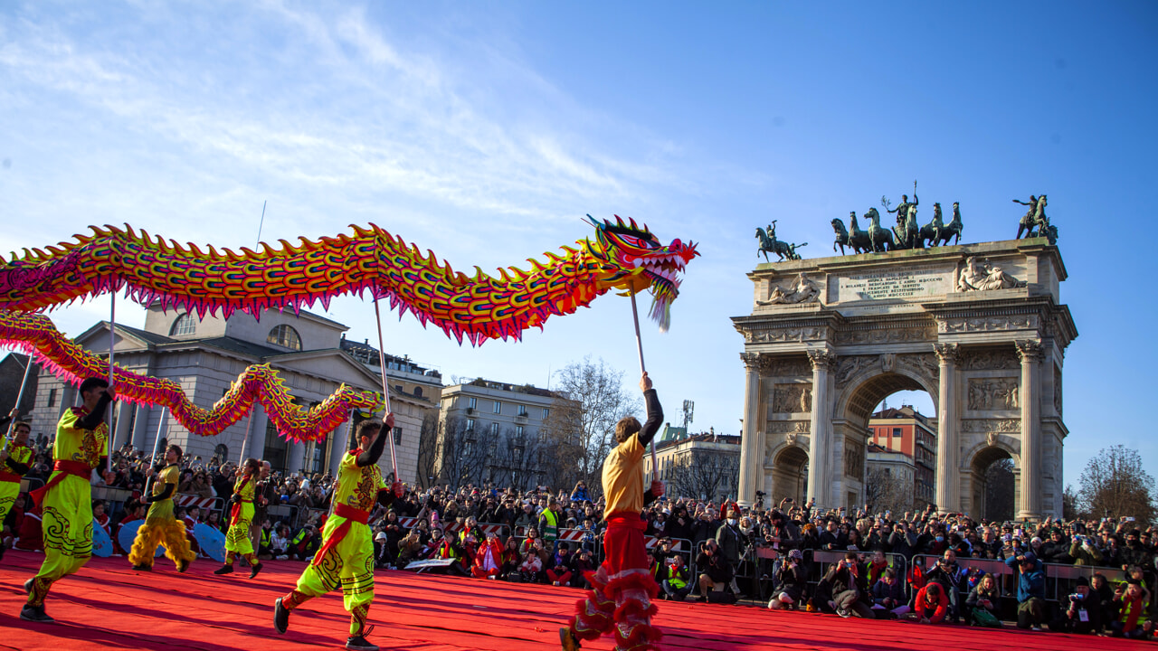 Capodanno Cinese 2025 a Milano: Un Viaggio tra Tradizione e Magia nell’Anno del Serpente YOUparti